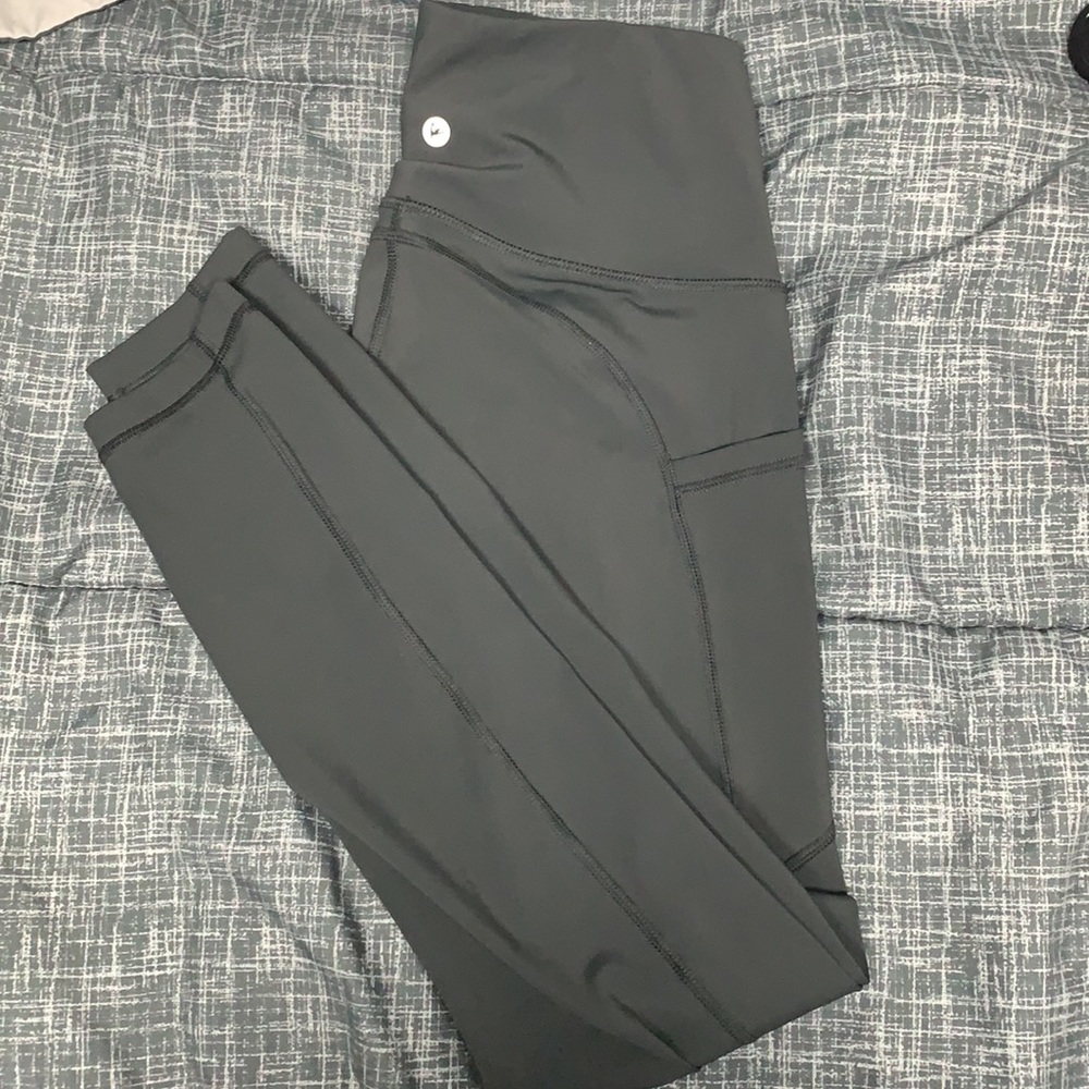 Grey Athletic/Athleisure Leggings W/ Pockets